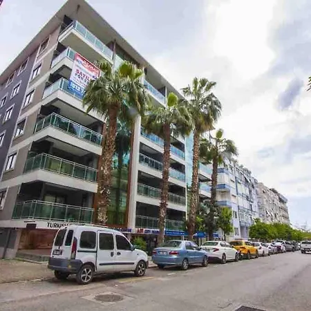 Apartment 1+1 New Cozy In The Center Of Alanya.